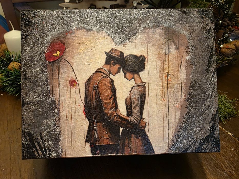 Prezent na Walentynki Szkatułka drewniana vintage decoupage – romantyc