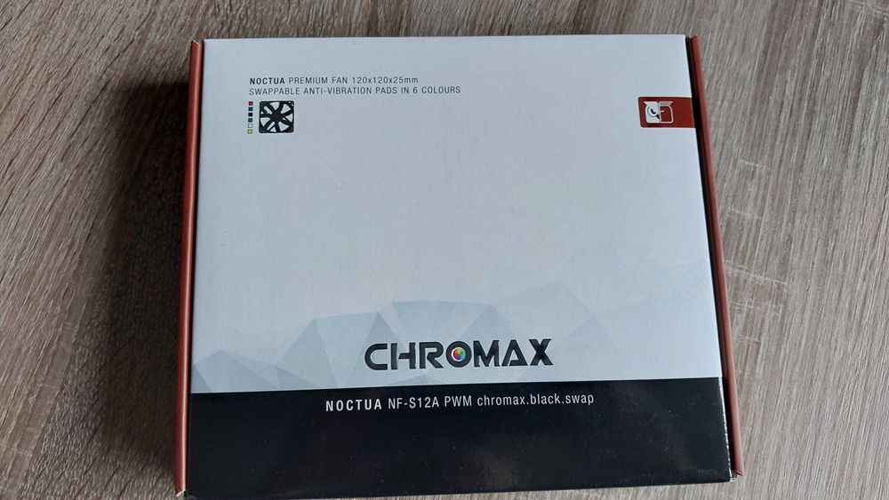 Noctua NF-S12A PWM chromax.black.swap