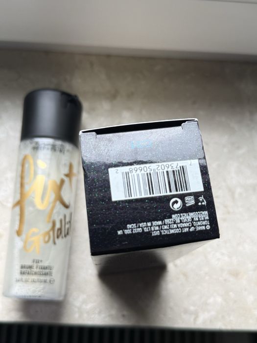 Spray do twarzy Mac fix+