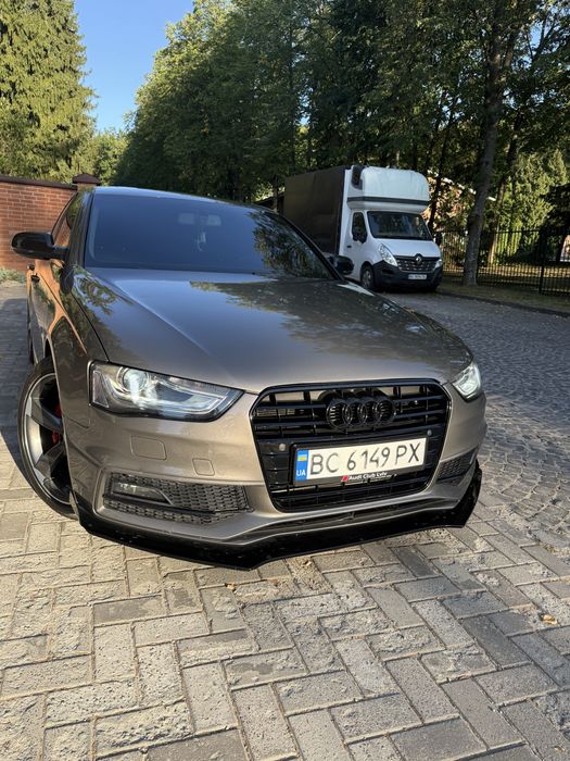 Продам Audi A4 B8
