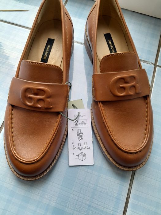 Туфлі жіночi Gіno Rossi 37р. Нові.