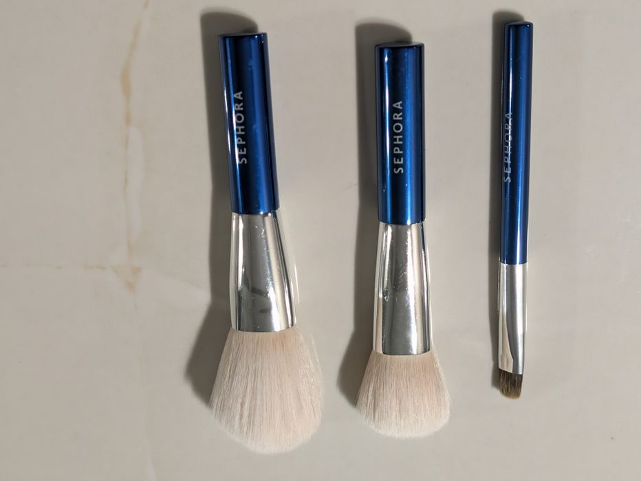 Sephora zestaw trzech pędzili do twarzy w podróżnym rozmiarze