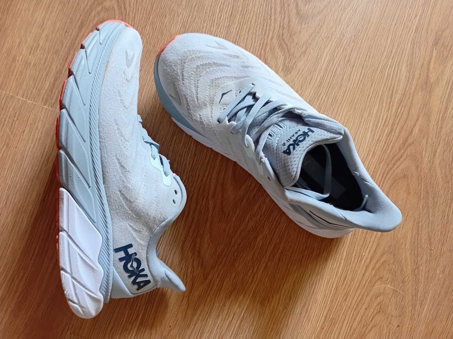 Кроссовки HOKA arahi 6 , 39-40 р.