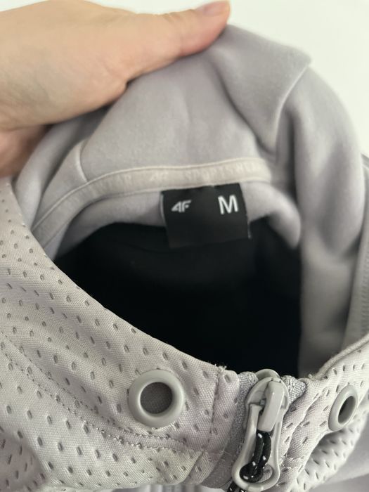 Długa bluza z kapturem 4F r.M