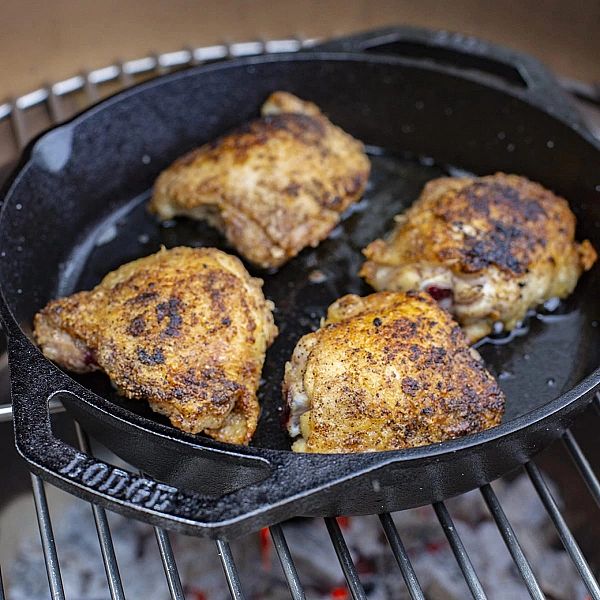 Naczynie do zapiekania żeliwne 26 cm / Lodge