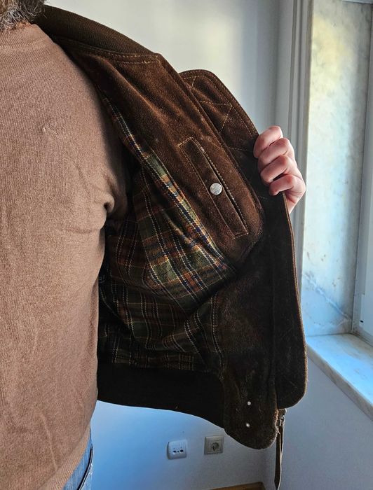 Casaco Estilo Bomber de Pele Castanha Diesel em Bom Estado