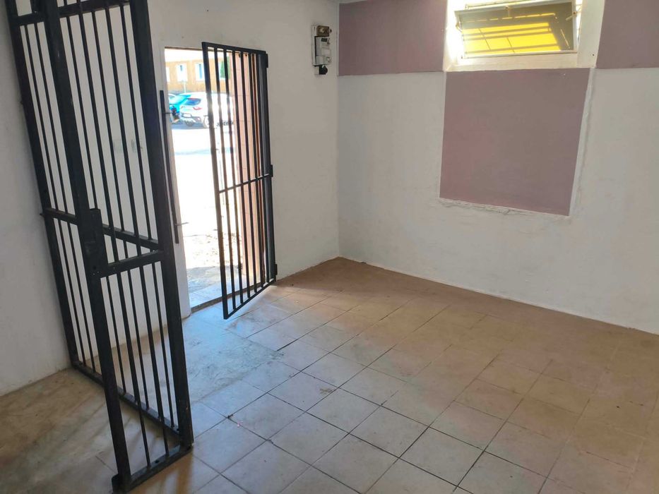 Budynek handlowo-usługowy DO PRZEJECIA! – 15 m² + ogródek 6 m²  Szkola 50m!