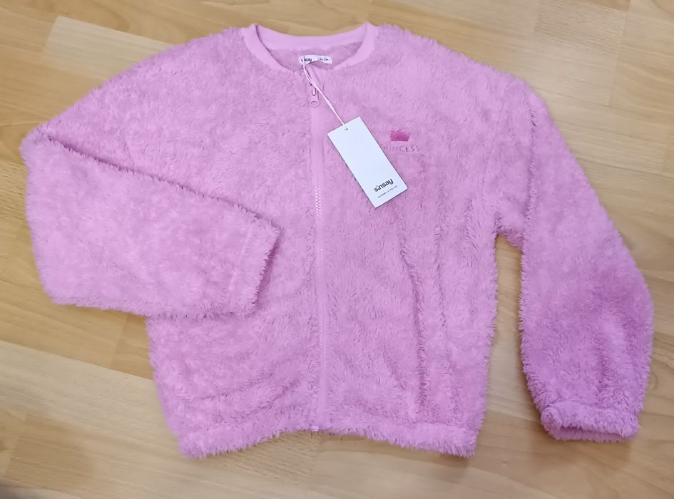 Nowa pluszowa bluza 140 sinsay rozpinana zamek