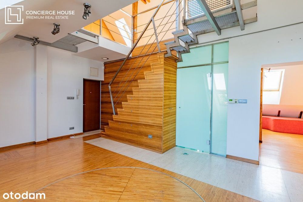 Wyjątkowy loft przy metrze Racławicka - poddasze