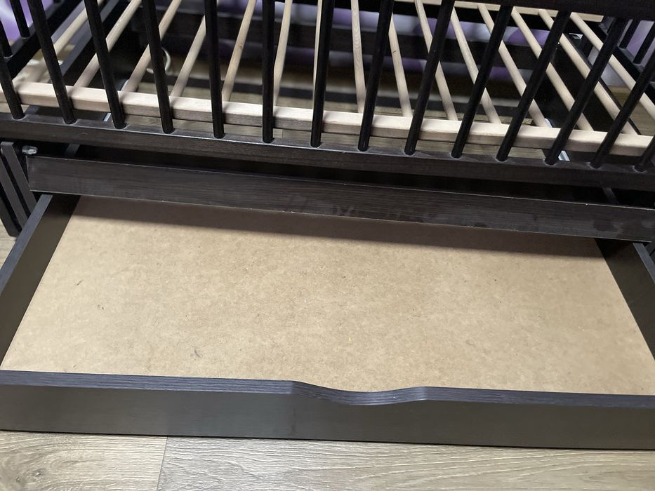 Дитяче ліжко з матрасом