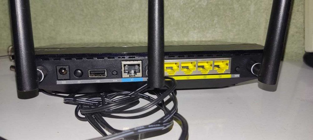 Роутер ASUS RT-N18U 3*Lan 1000 Mbps, USB print or 3G/4G, 3 антени