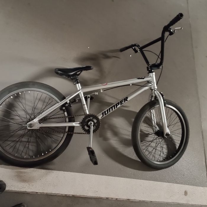 Bmx jumper typu street/park