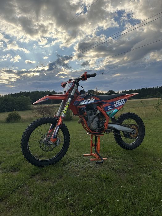 Cross KTM sxf 250