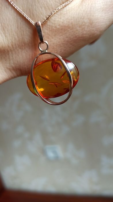 Кулон подвеска ЯК 1975 год. Янтарь. Бурштин. Золото.