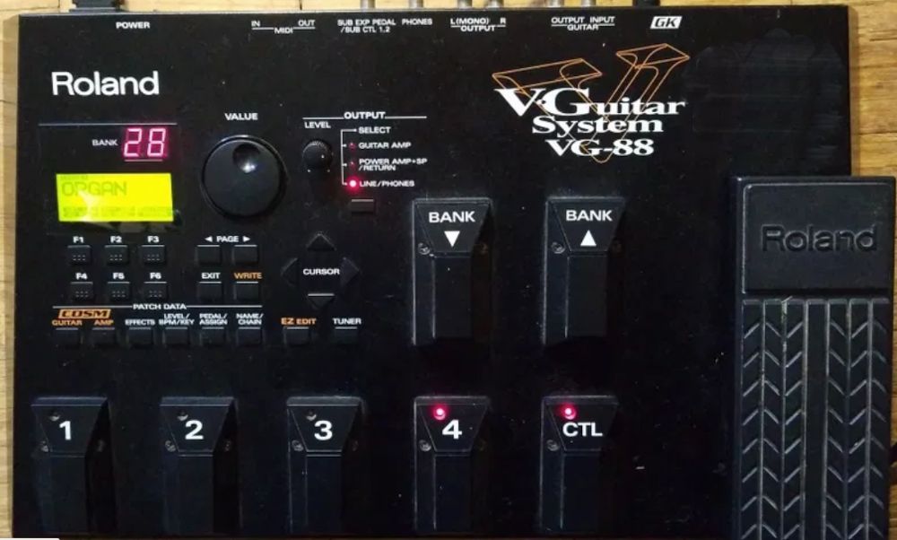 Roland VGuitar Systen VG-88