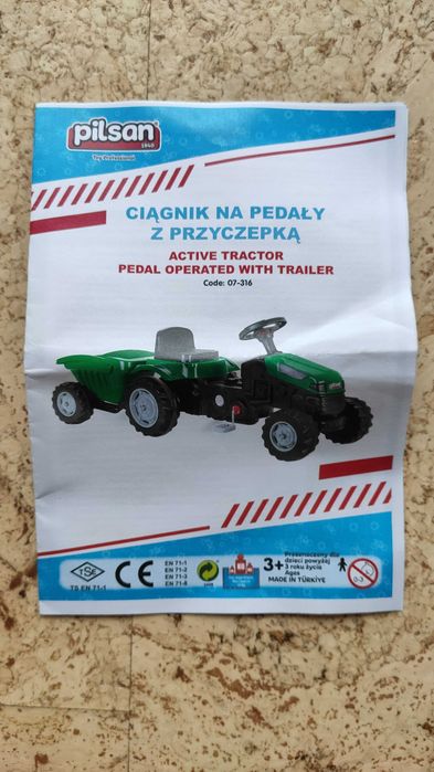 SOLIDNY PILSAN Traktor na pedały z przyczepką