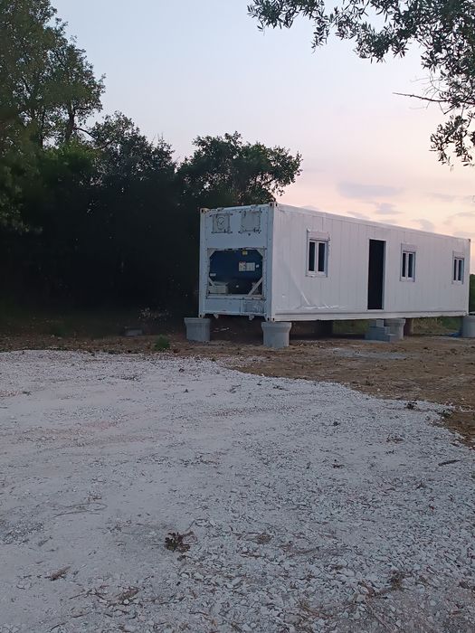 Contentor Reefer 12 metros com janelas e porta