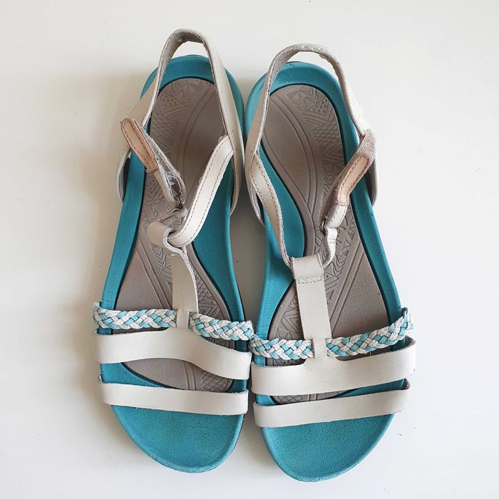 Босоножки сандалі сандали Clarks Кларкс 36 розмір шкіра