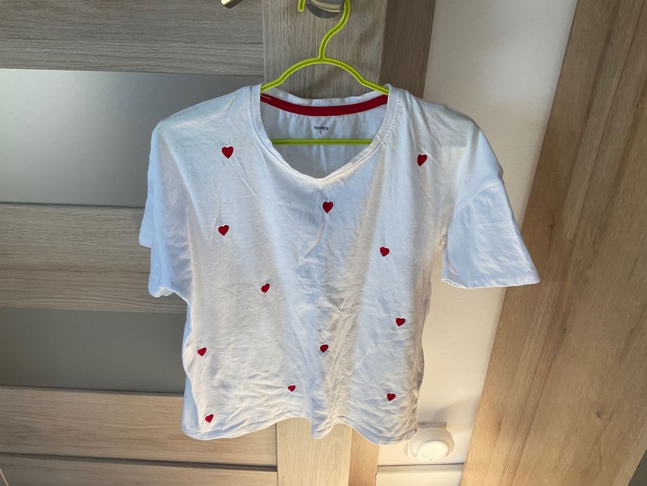 Bluzka damska w serduszka