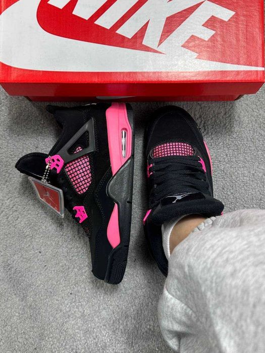 Женские кроссовки Nike Jordan 4 "Black Pink" Размеры 36-41