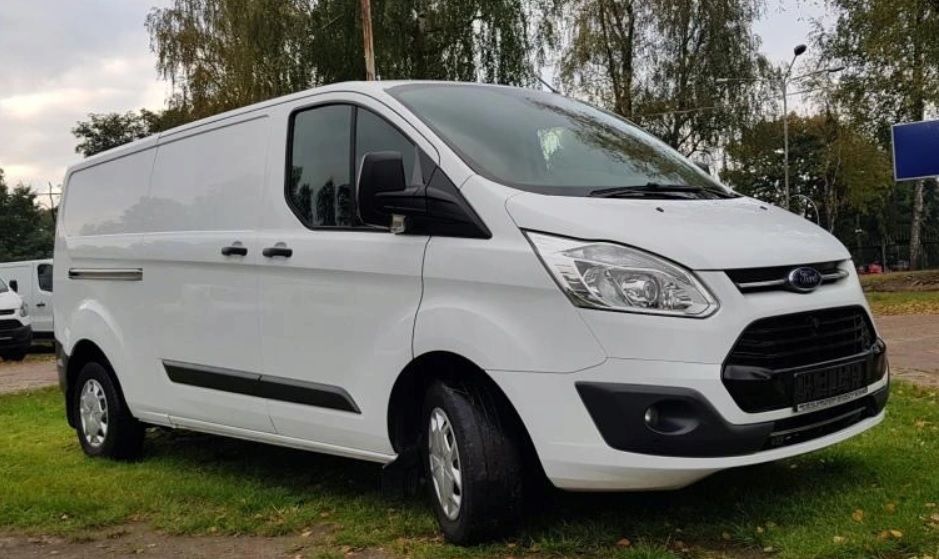 WYNAJEM wypożyczalnia samochodów osobowe dostawcze BUS