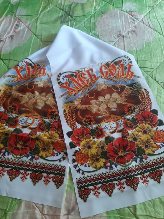Продам весільні рушники