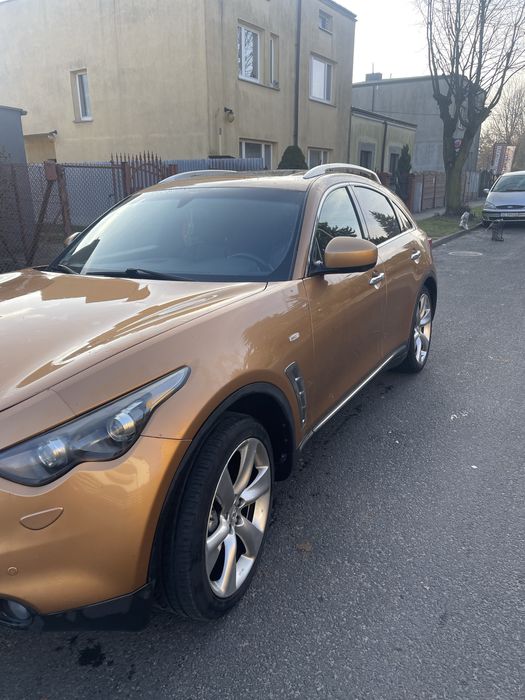 Infiniti FX50s  max opcja.