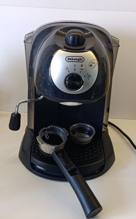 Кавоварка Deloghi EC190