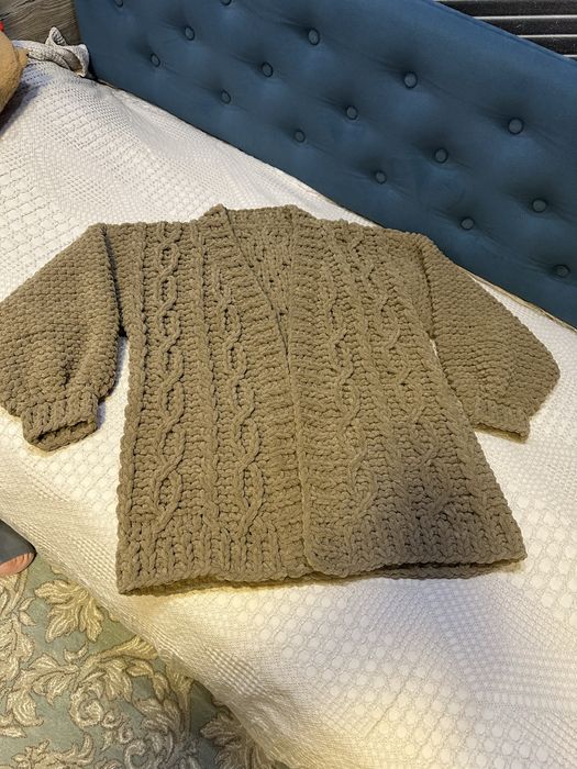 Кардиган з плюшевої пряжі