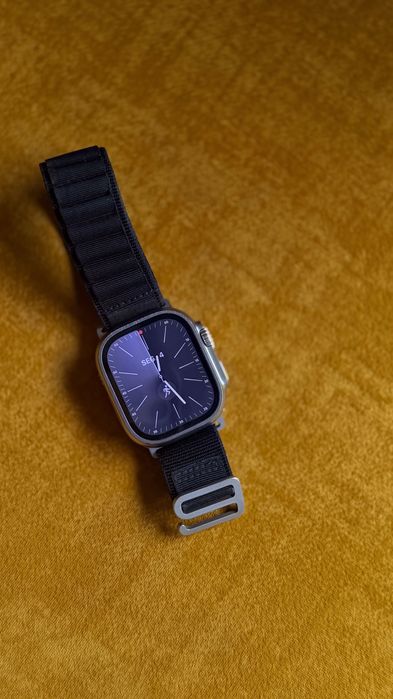 Apple Watch Ultra 2 (49mm) - Como Novo