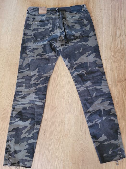 Spodnie damskie Zara