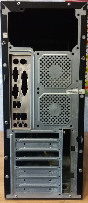 Системний блок + монітор та колонки