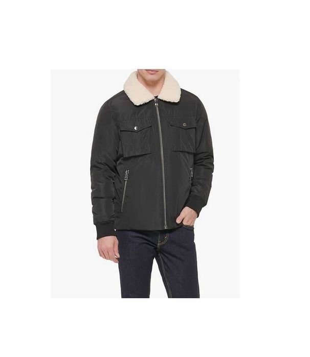 Куртка Guess. Оригінал. Розмір M та L.