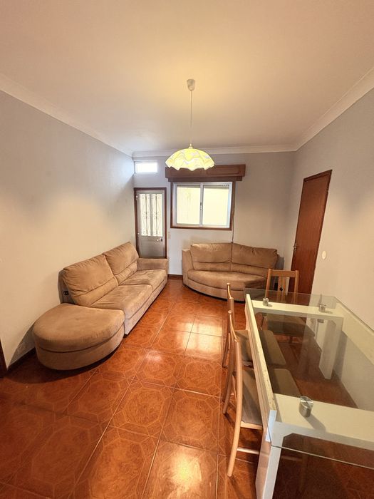 Arrendamento de quarto na região de Guifoes