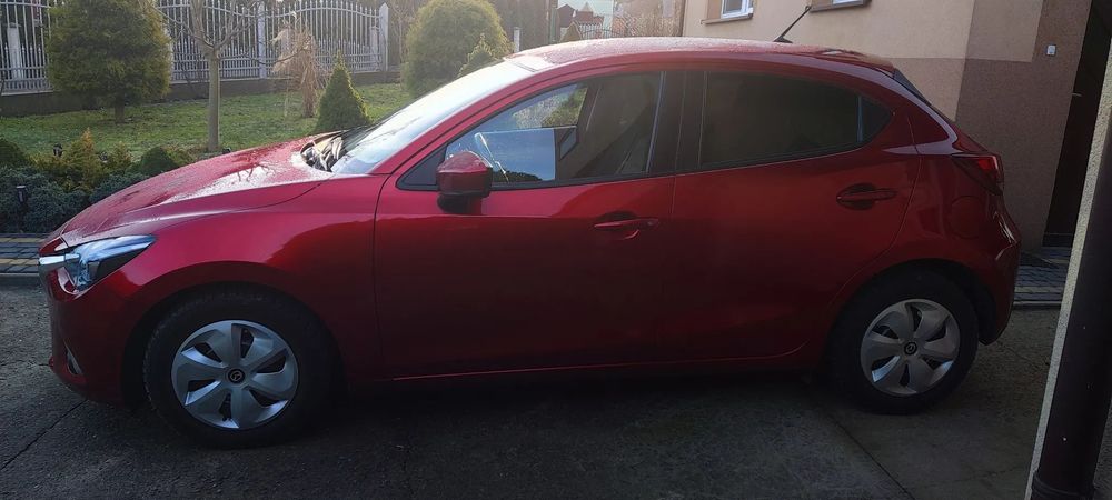 Mazda 2 Mazda 2 1.5 Skyenergy 90KM RedSoul bezwypadkowe +komplet opon+felgi