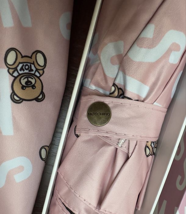 Parasolka automatyczna Moschino różowa
