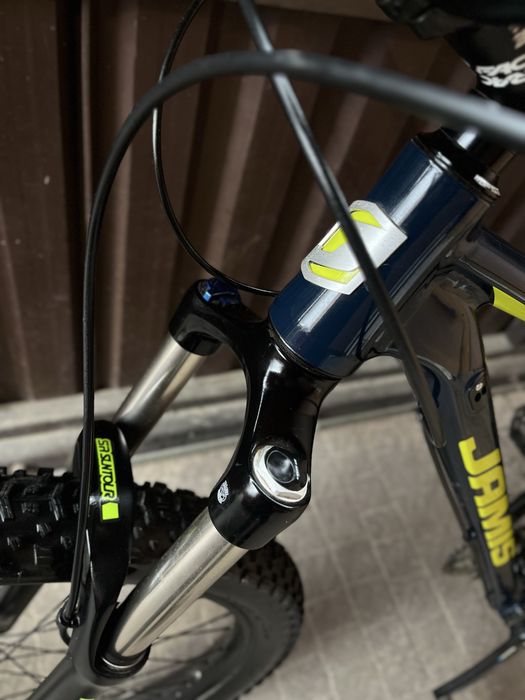 Велосипел Jamis Komodo sport 27,5