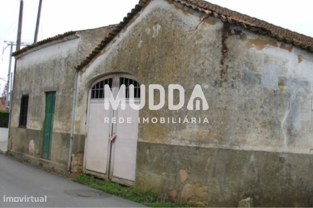 Moradia p/restauro em Alquerubim, Albergaria-a-Velha — Alquerubim, Aveiro