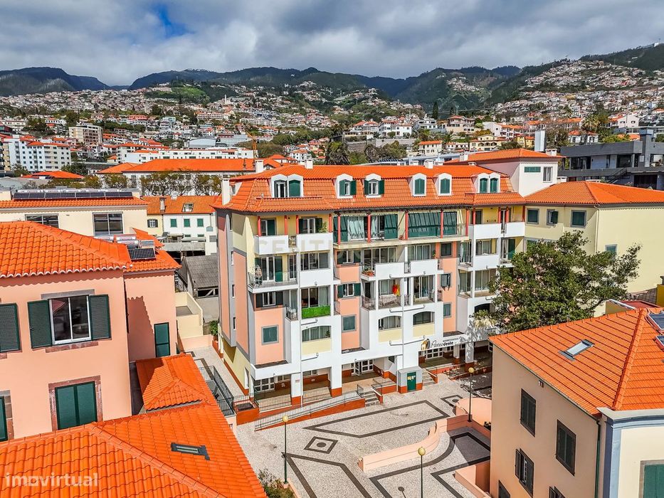 Excelente T2 no centro do Funchal com Garagem