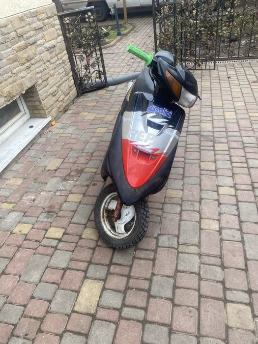 Продам Yamaha Jog zr срочно