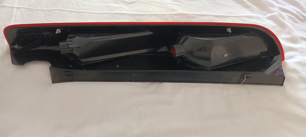 Farol original esq. traseiro Ford Focus MK2