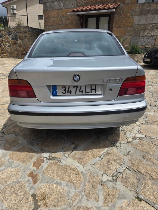 BMW serie 5 e39 520i GPL