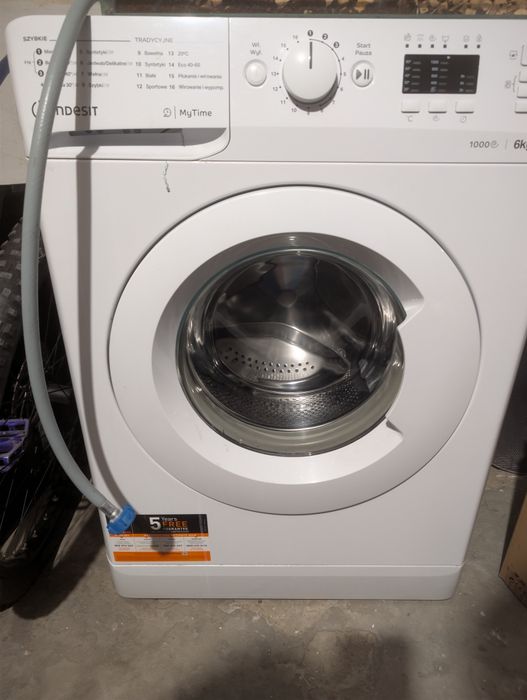 Sprzedam pralkę 400zl