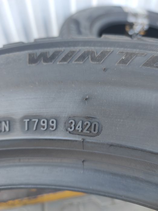 Шини 225/55r17  Pirrelli