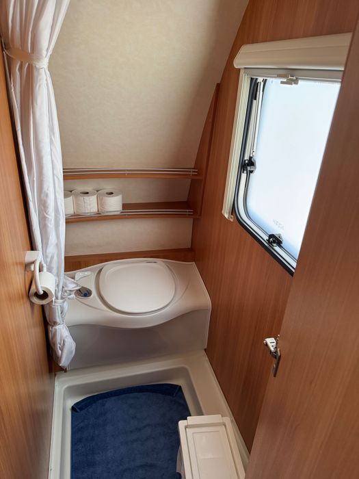 Caravana Knaus Sport 500 FDK 2013 - 3 Ambientes com Beliches