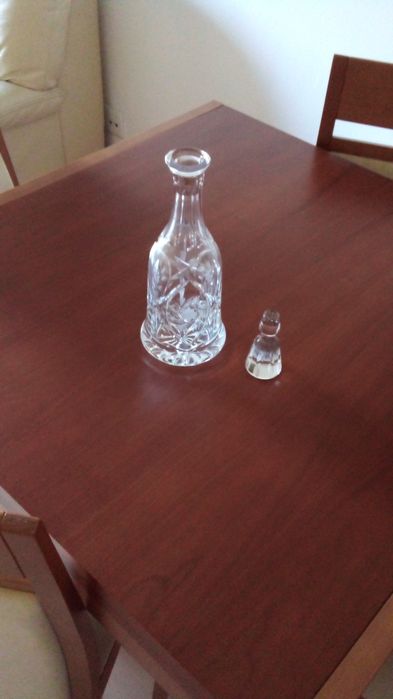 Para desocupar Vendo garrafa de cristal Atlantis nunca foi usada