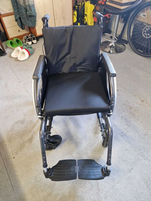 Wózek inwalidzki Vermeiren  V500 Active