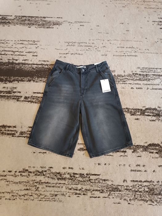 Джинсові шорти Bershka