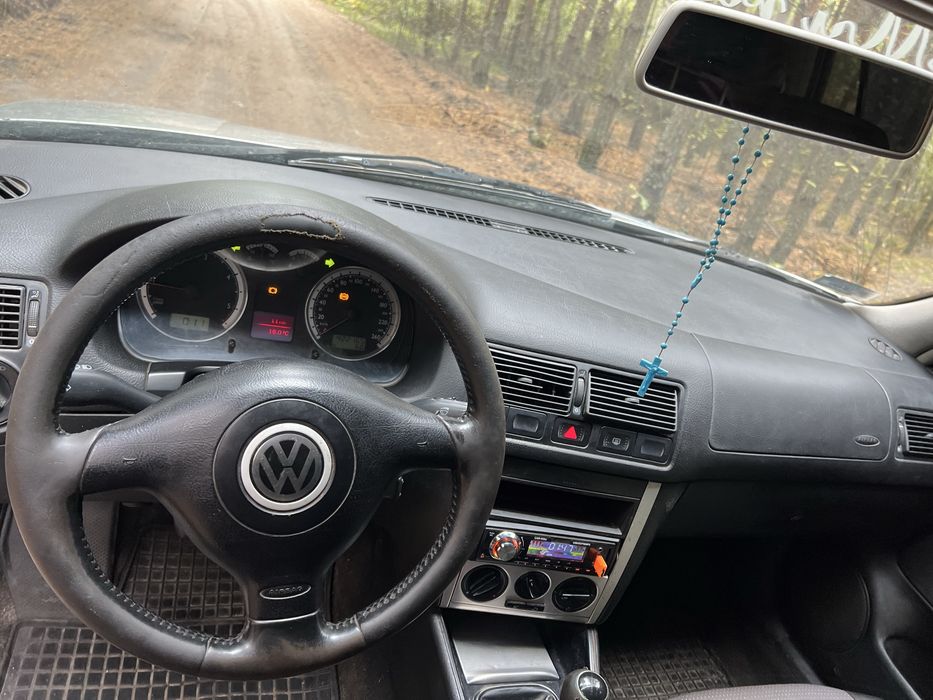 Продам гольф 4 2002рік 1.9тді