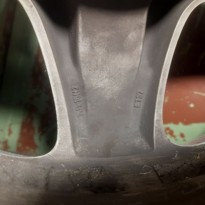 Диски мерседес  r16